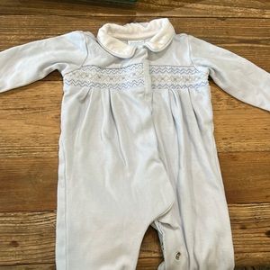 EUC Edgehill Collection one piece baby boy collared smocked footie Sz Newborn